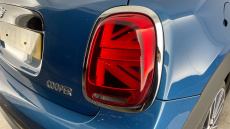 MINI Hatchback 1.5 Cooper Exclusive Premium 5dr Auto Petrol Hatchback